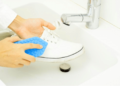 How to Clean White Vans Shoes